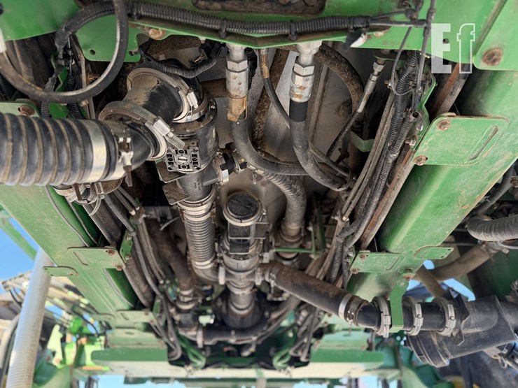 john-deere-r4038-image-16