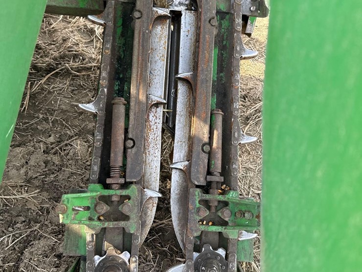 john-deere-893-image-10