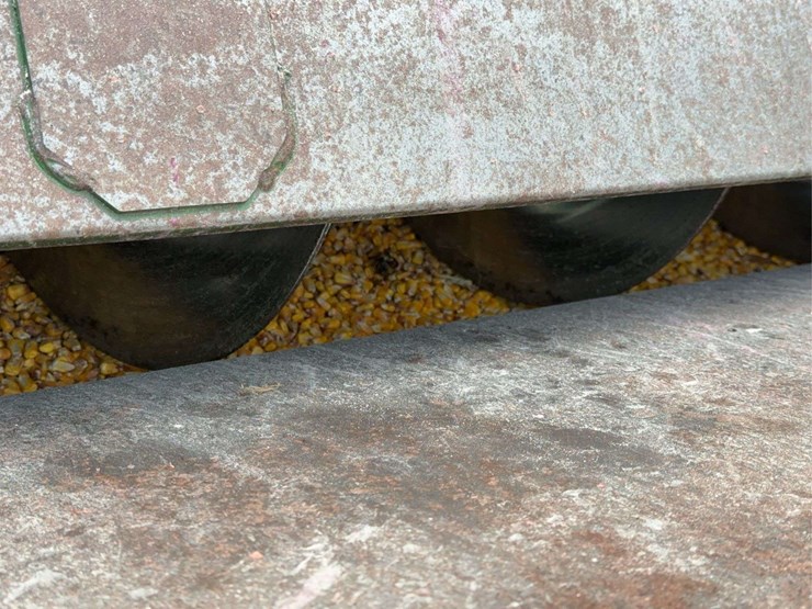 2013-john-deere-s670-image-42