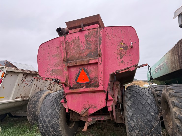 #1033-•-jamesway-ultra-trac-manure-tanker-(fennimore,-wi)-image-12