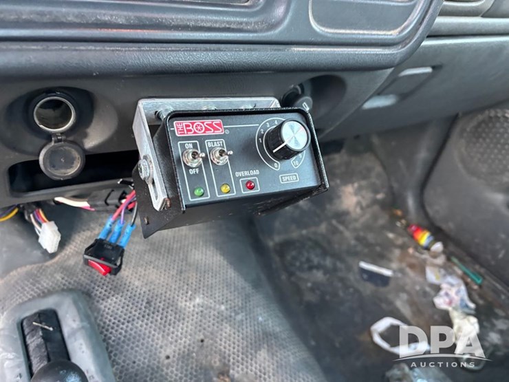 2006-chevrolet-2500hd-image-52