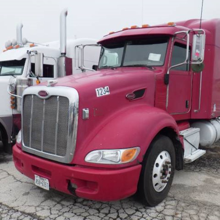 PETERBILT 386