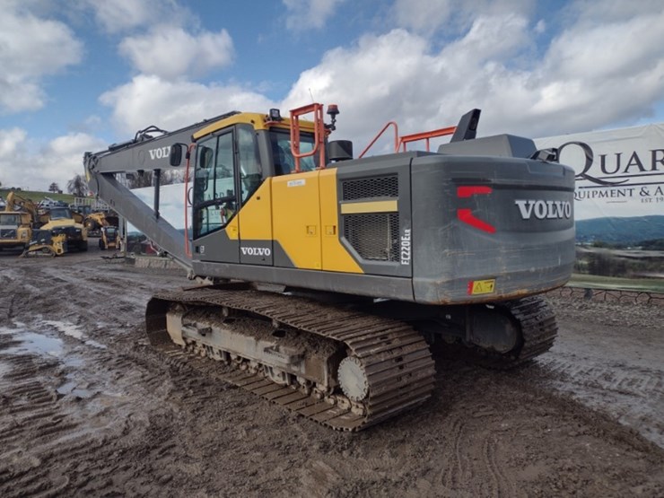 volvo-ec220e-lr-image-53