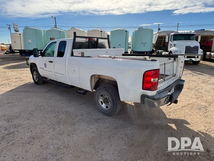 chevrolet-2500hd-image-9