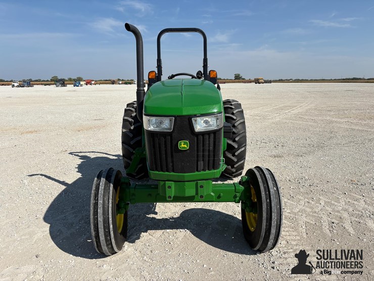 john-deere-5045e-image-2