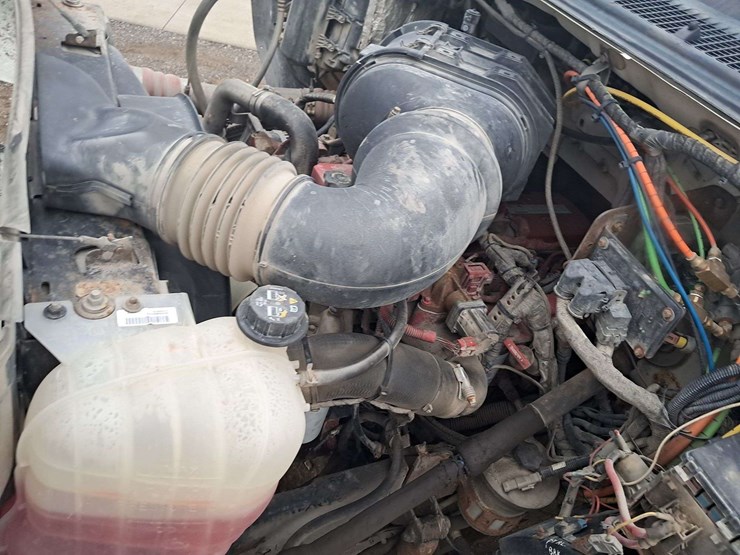 2009-ford-f750-image-35