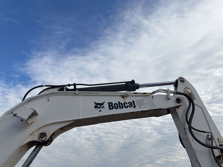 2016-bobcat-e85-image-41