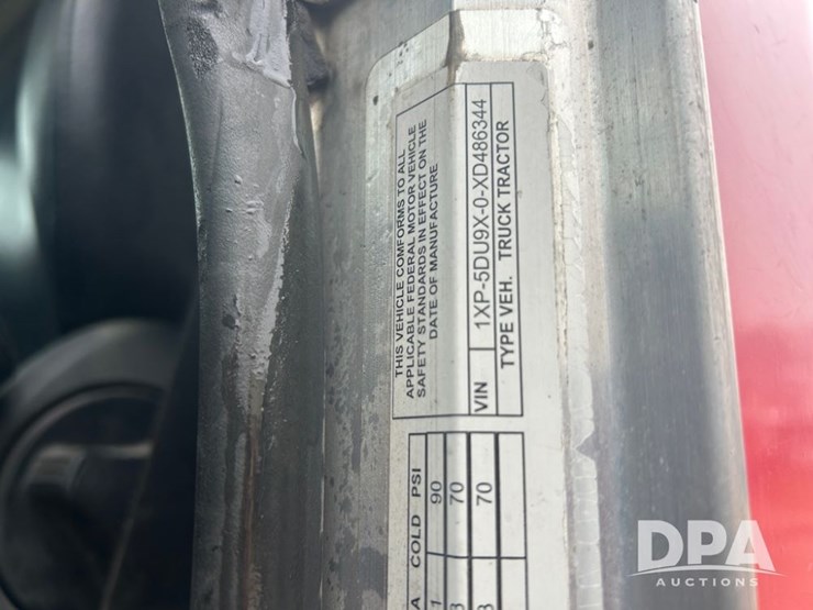 1999-peterbilt-379-image-64