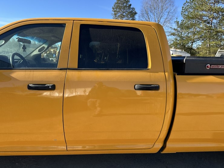 2012-dodge-ram-2500-image-11