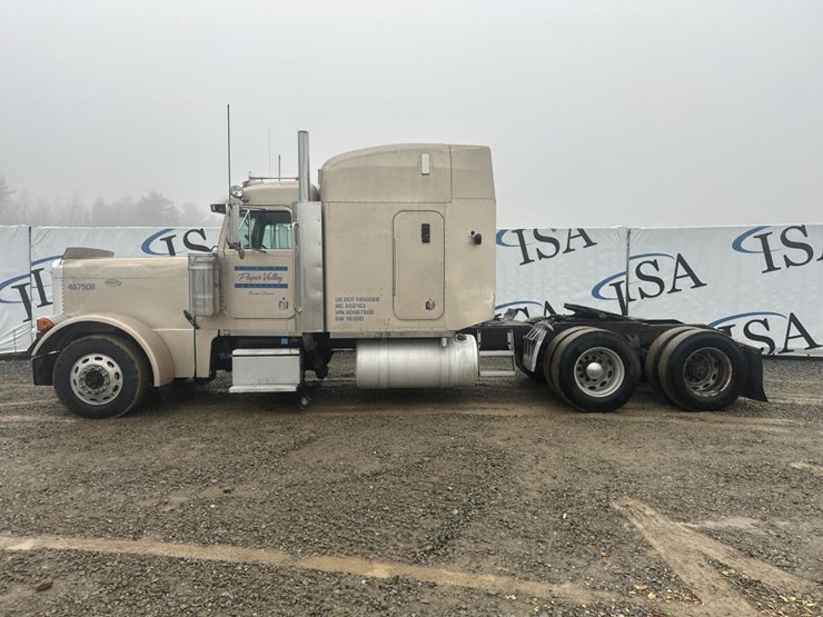 1999-peterbilt-379-image-2