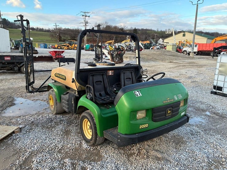 john-deere-gator-image-7
