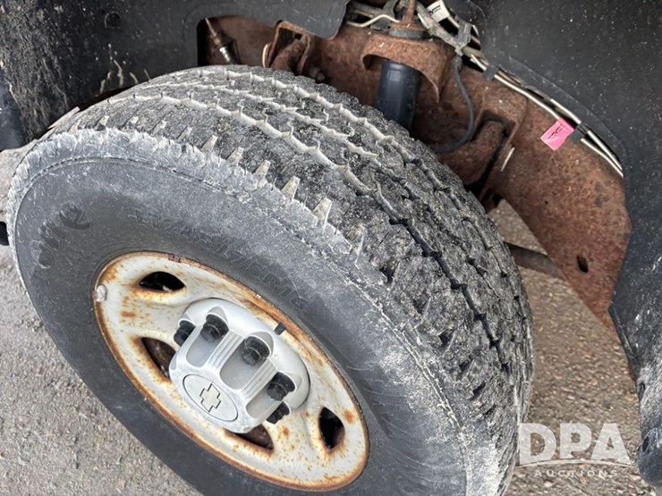 2006-chevrolet-2500hd-image-47