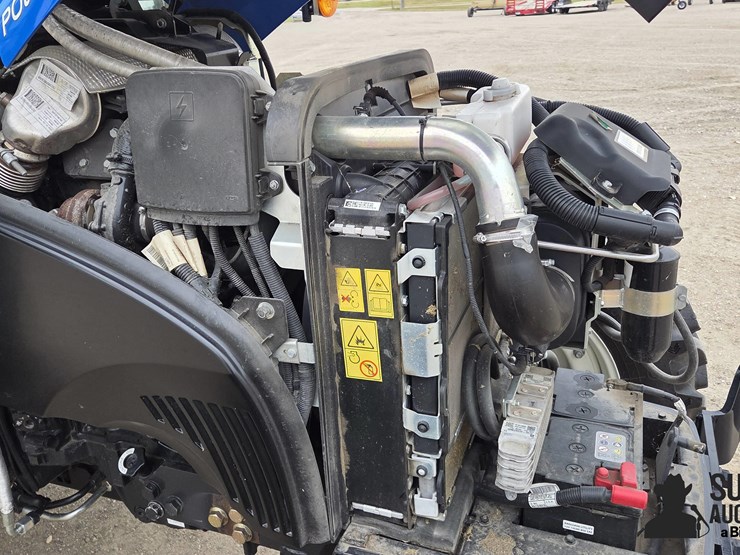 new-holland-powerstar-75-image-18