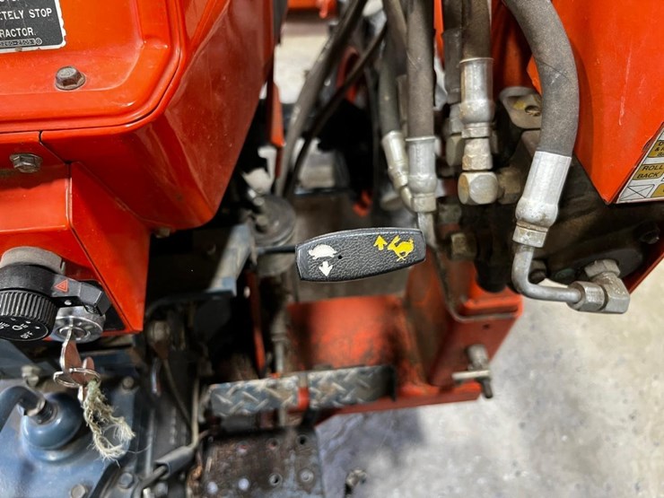 kubota-l2350-image-25