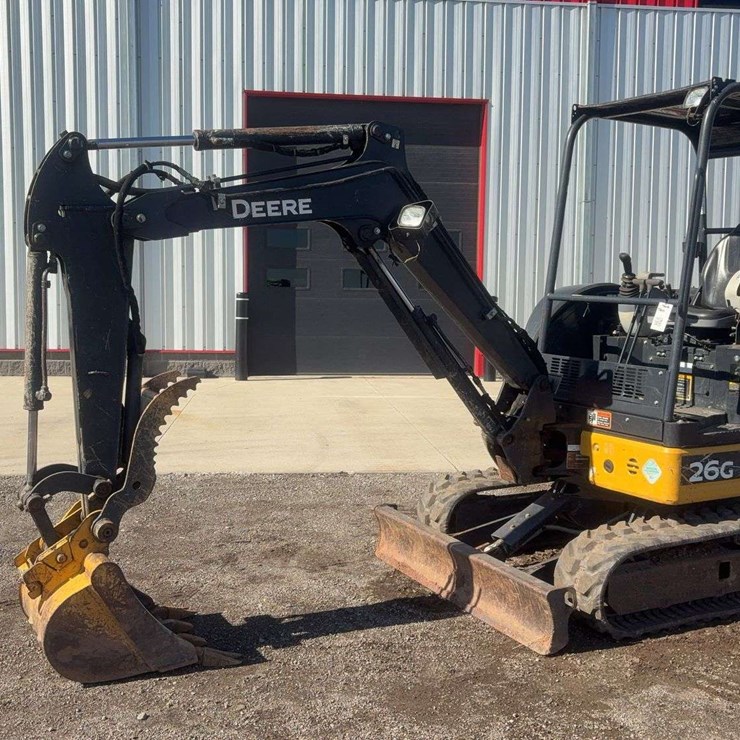 DEERE 26G