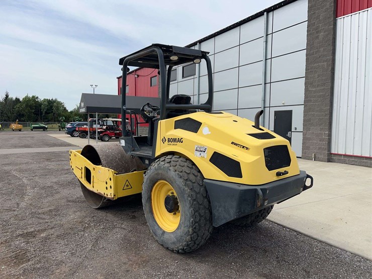 2016-bomag-bw177-image-5