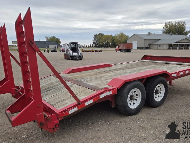 2004-behnke-t/a-flatbed-trailer-image-5