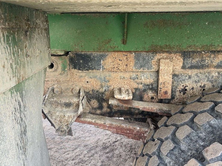 1989-ford-cf8000-image-17