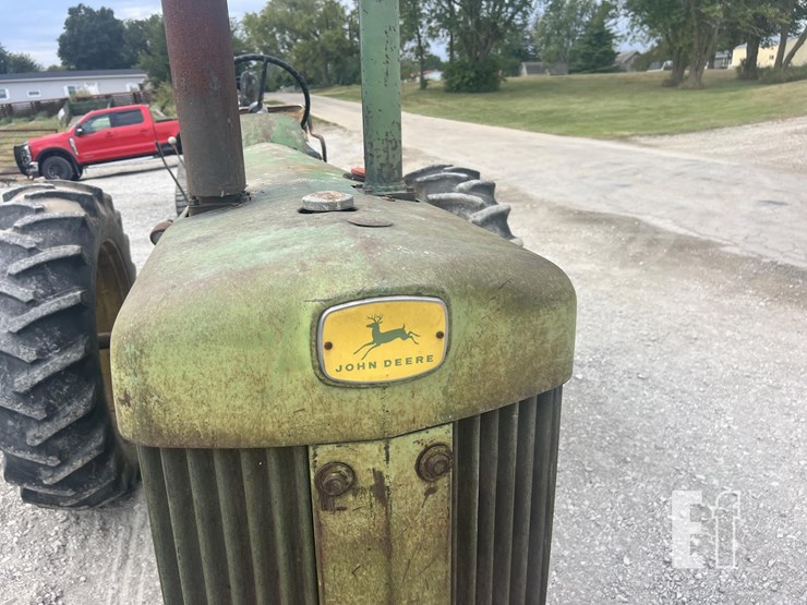 john-deere-730-image-25