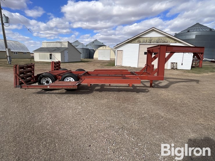 1993-donahue-t/a-swather-trailer-image-4