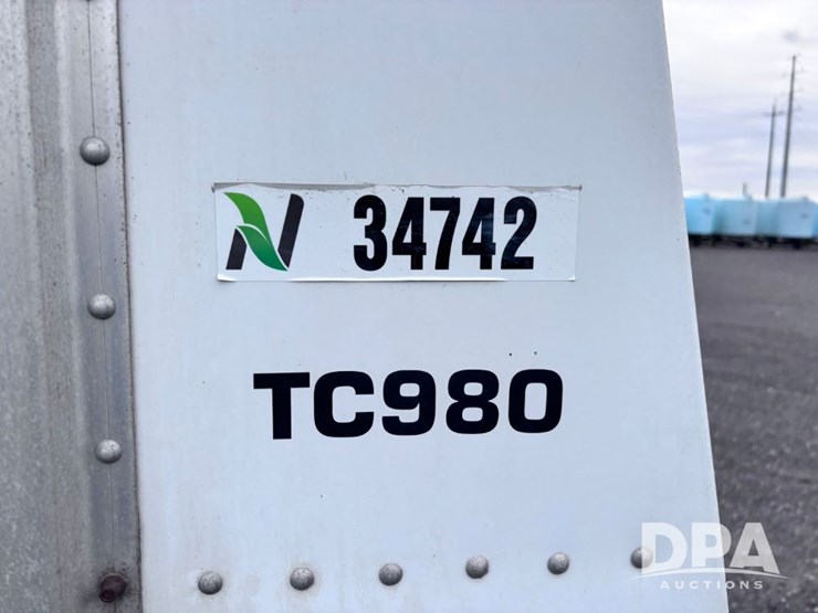 2009-merritt-hopper-image-54