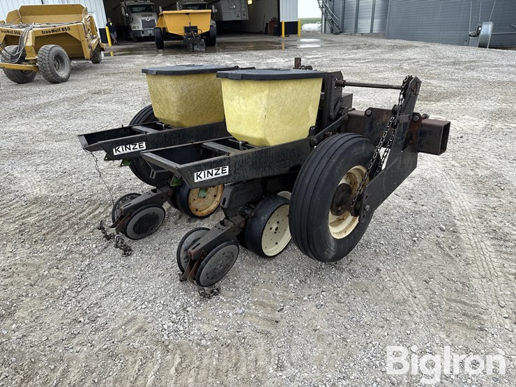 shop-made-2-row-planter-image-5