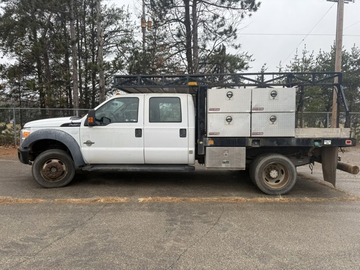 2012-ford-f550-image-3