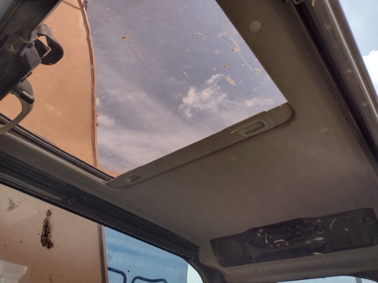 case-cx350d-image-12