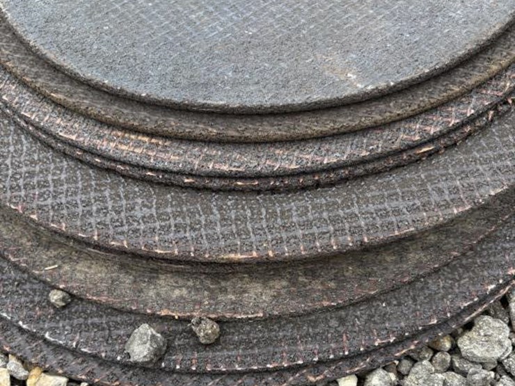 #28-•-large-cut-off-wheels--bundle-sizes-may-vary-image-2