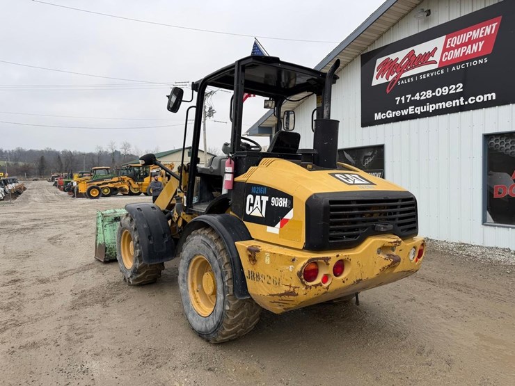 2015-caterpillar-908h2-image-3