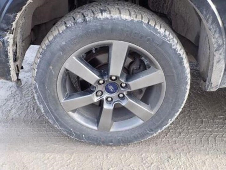 ford-f150-xlt-image-54