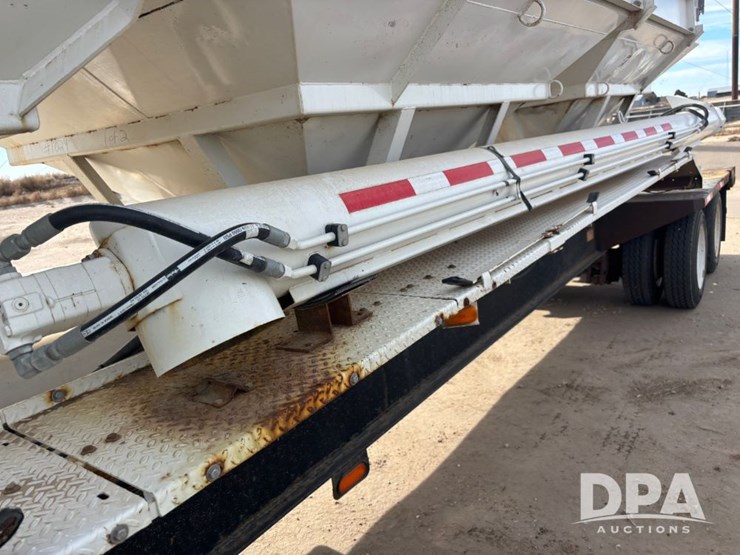 neville-tender-trailer-image-27