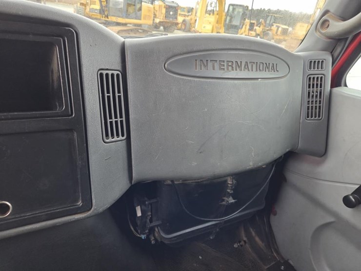 international-durastar-4300-image-55