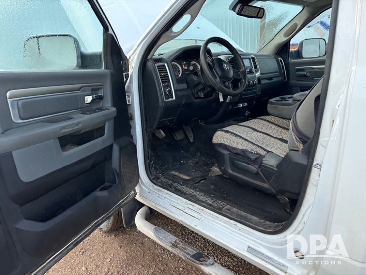 dodge-ram-3500-image-44