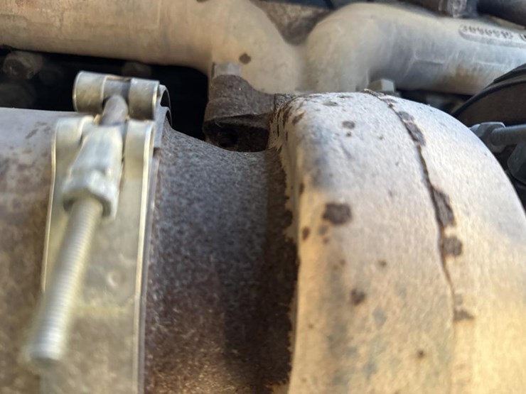 #1994-•-1999-volvo-day-cab-truck-tractor-image-21