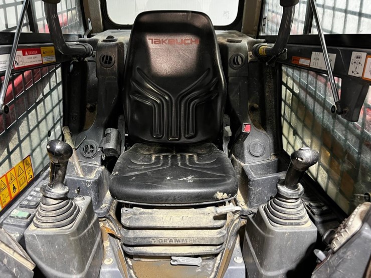 2022-takeuchi-tl8r2-image-22