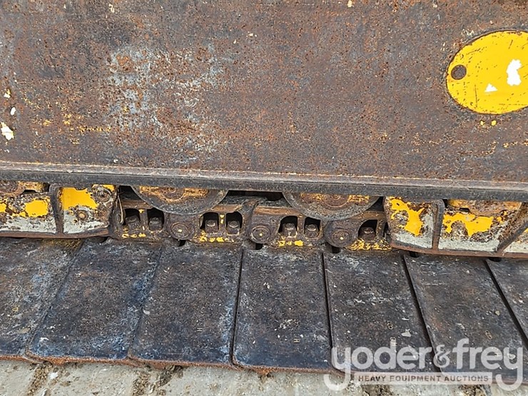 2018-komatsu-d61pxi-24-image-26