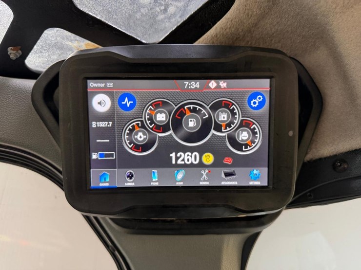 2022-bobcat-t76-image-24