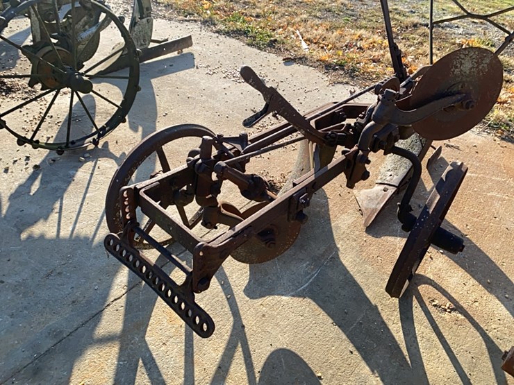 2-btm-walking-plow-image-2