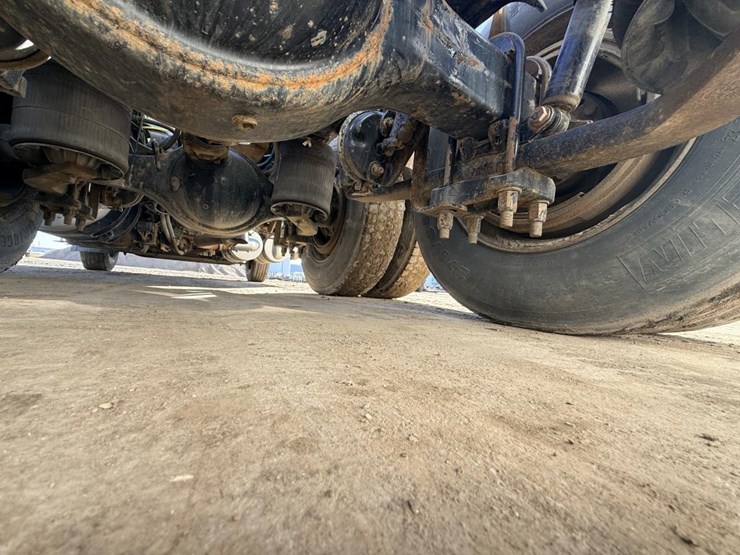 2017-international-prostar-image-91