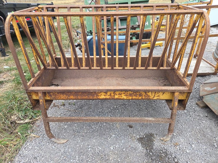 gold-bar-hay/grain-feeder-image-5