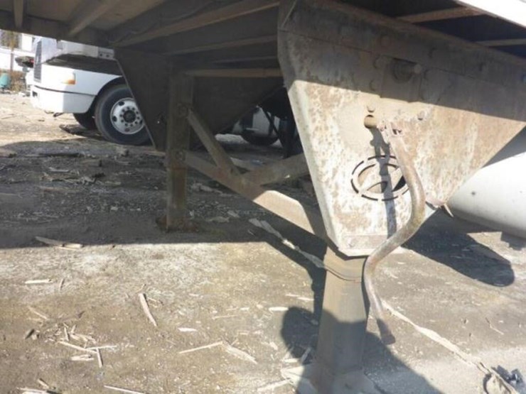 2005-hyundai-53-ft-image-11