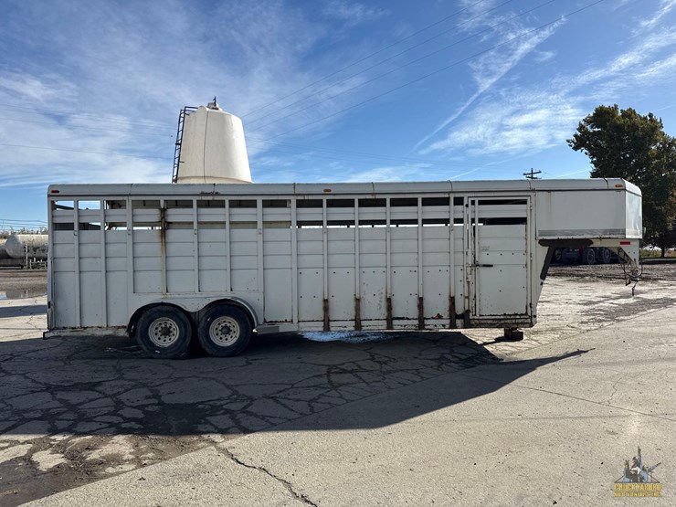 2003-american-fd-221-stock-trailer-image-6