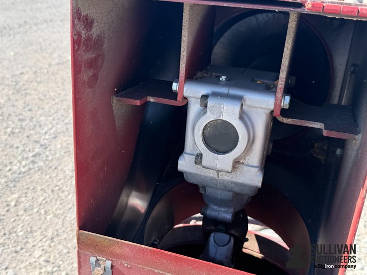 mayrath-10x82-image-14