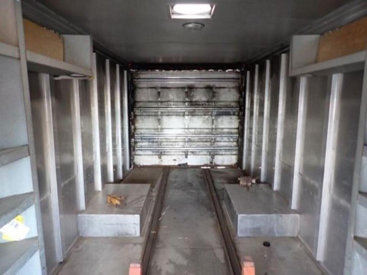 2013-freightliner-mt55-image-23