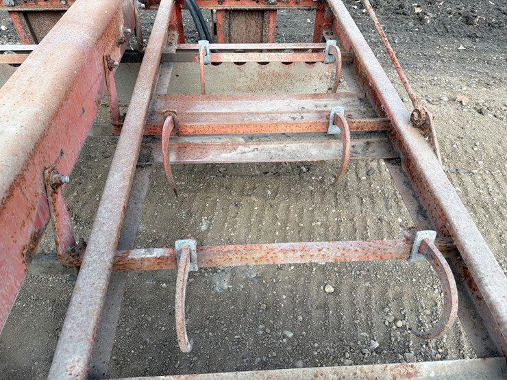 farmhand-square-bale-grabber-image-6