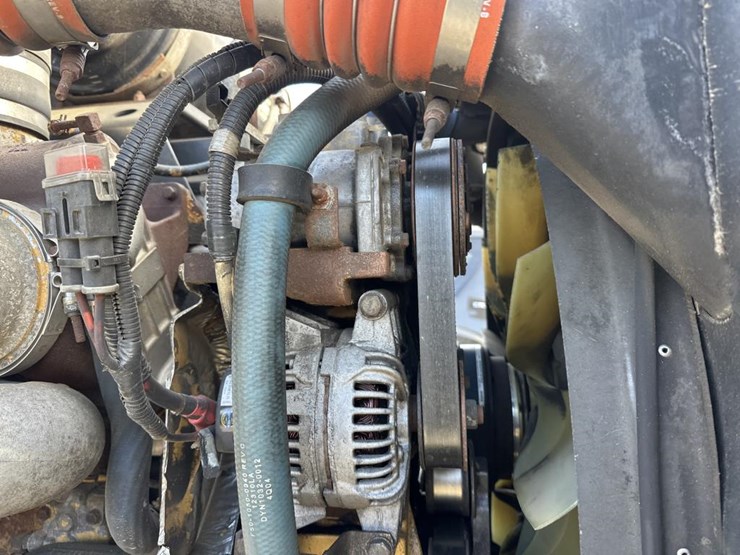 2005-kenworth-t800-image-47