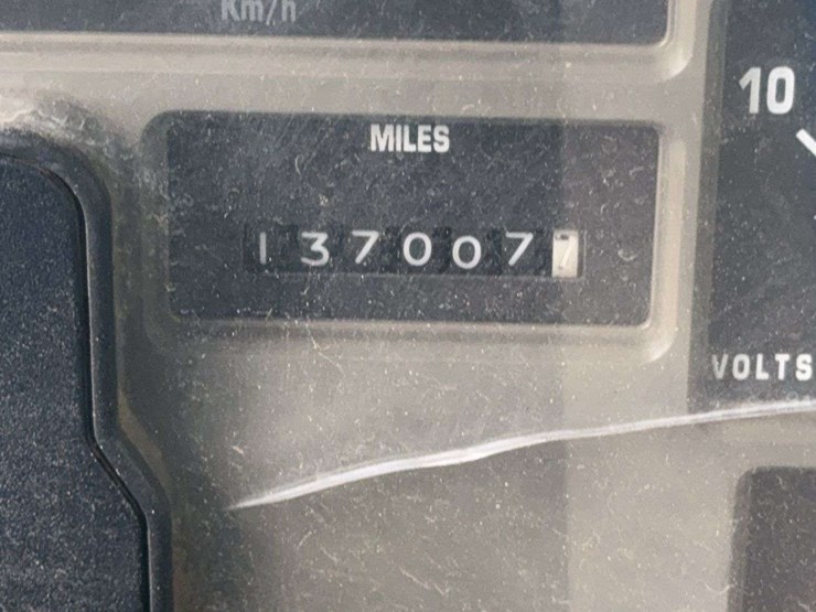 2001-international-4700-image-25