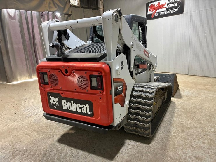 2023-bobcat-t770-image-5