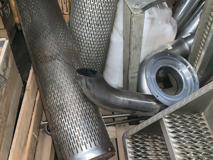 #563-•-aluminum-truck-accessories-image-3